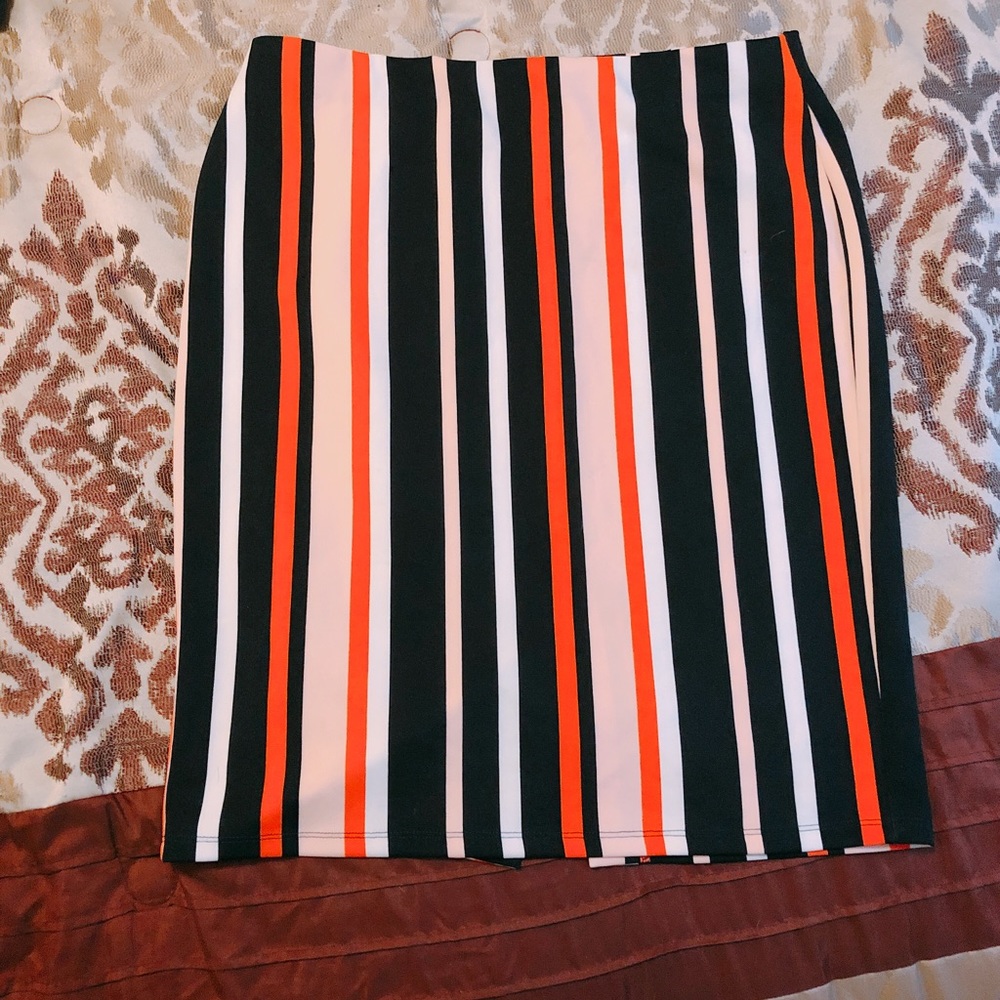 Multi striped pencil skirt